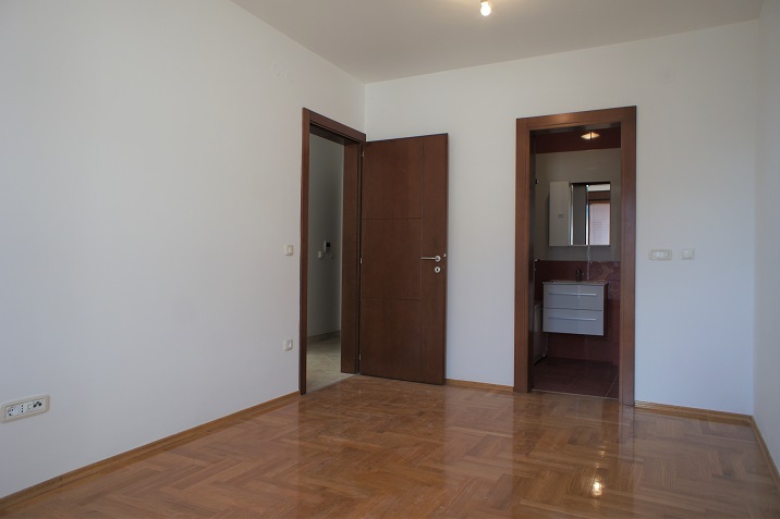 Luxurious and fully equipped apartment 34L1, 120m2. 7